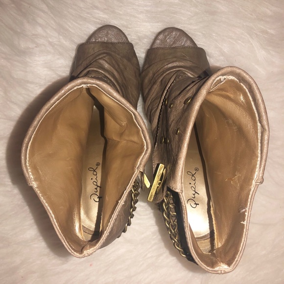 New Qupid Peep Toe Heels With Metal Detail Sz 6.5 - Picture 5 of 8